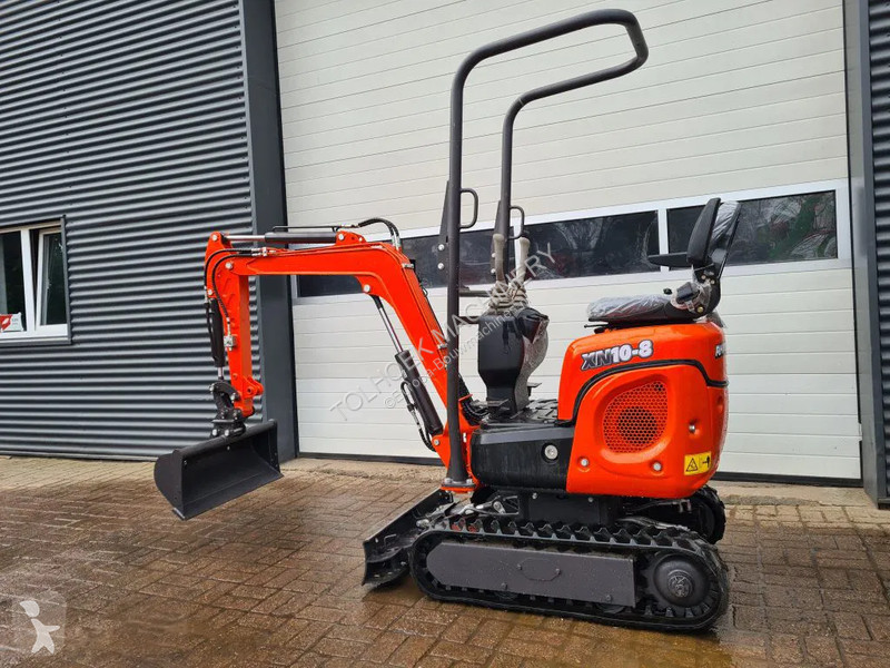 Escavadora Rhinoceros XN10-8 minigraaf machine...