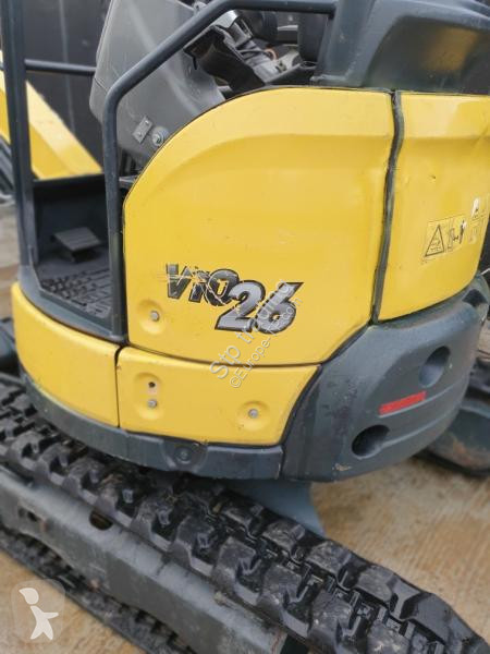 Escavadora Yanmar  VIO 26-6