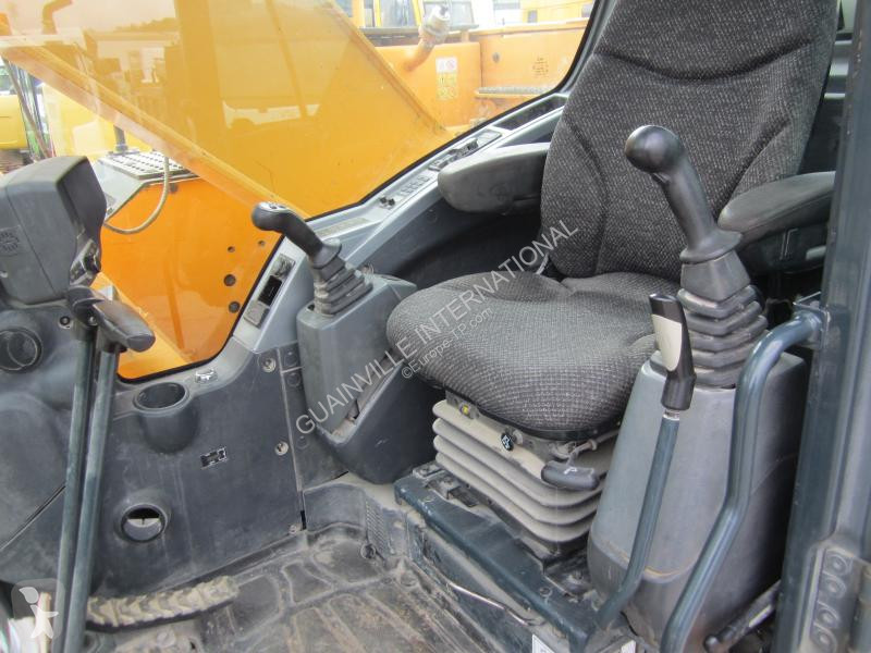 جرافة Hyundai  235 LCR 9A