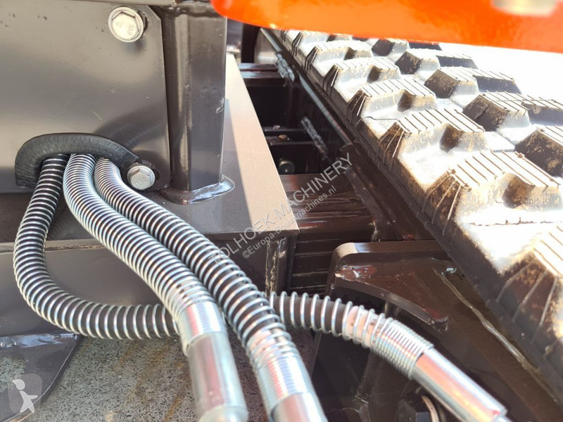 Escavatore Kubota Powered by. XN 12-8