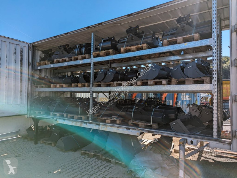 Excavadora Atlas Netto: 45.500 €, Bagger...