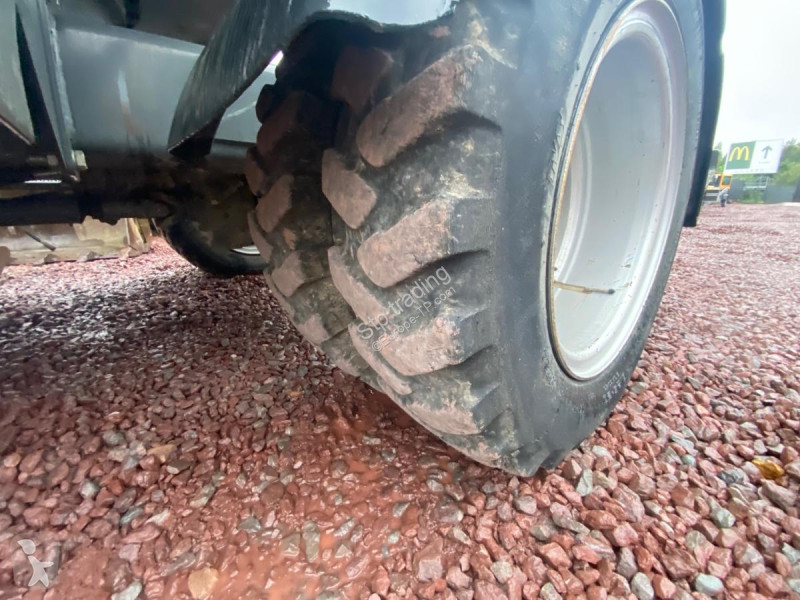 Escavadora Neuson  EW 100