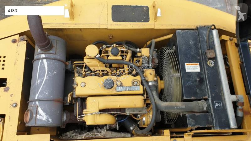 Escavatore Caterpillar