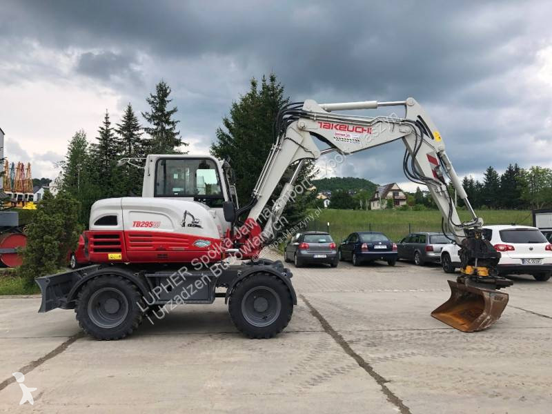 Escavadora Takeuchi TB295W