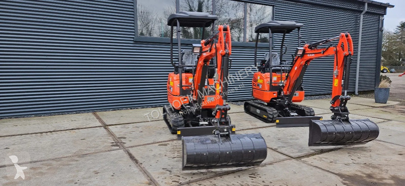 Escavatore Rhinoceros XN18