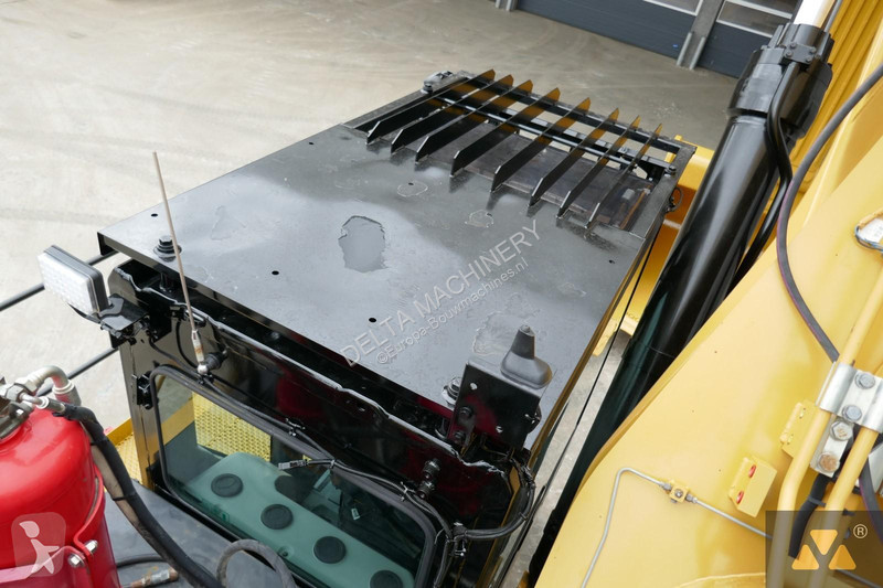 Graafmachine Caterpillar 390F LME