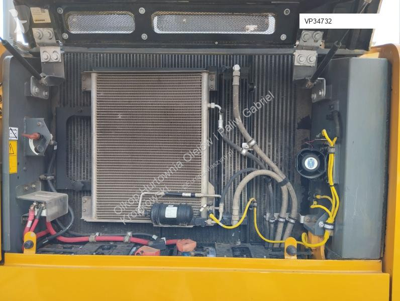 Lopatový nakládač Liebherr R 922 Wynajem/Sprzedaż