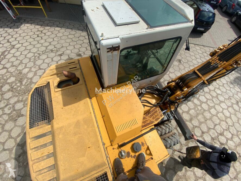 Escavadora Liebherr