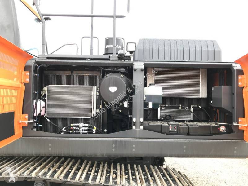 Excavadora Doosan DX380LC-7