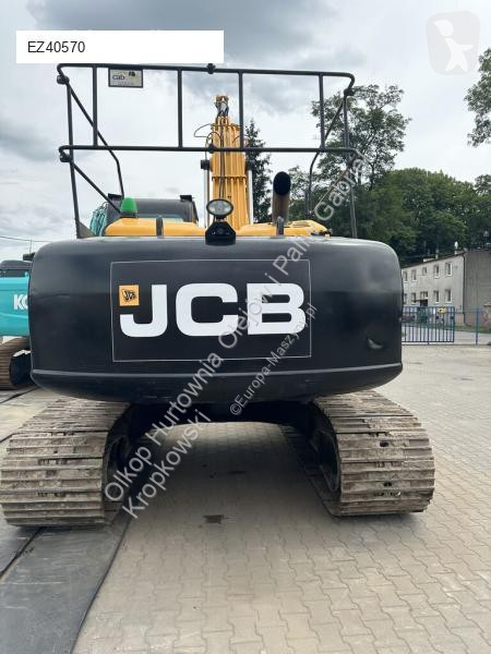 Excavator JCB