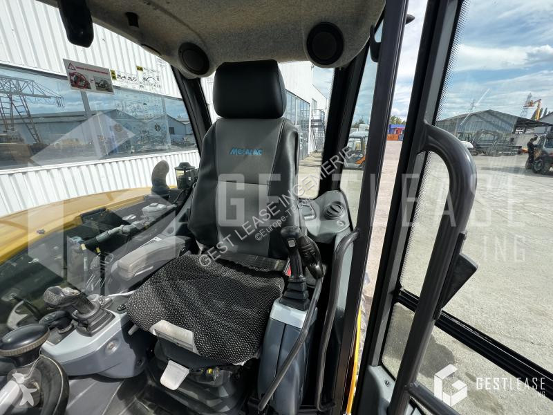 Excavator Mecalac  11 MWR