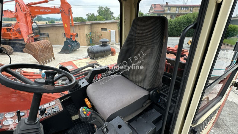Escavatore  EH300/3