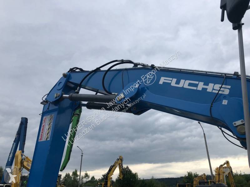 Excavator Fuchs MHL320