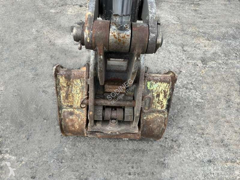 Escavadora Volvo E