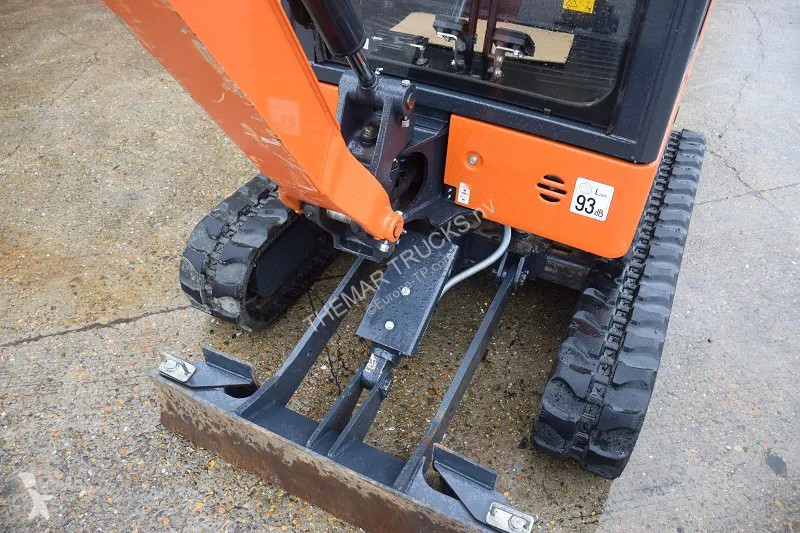 Excavator Hitachi ZX19.6 CR
