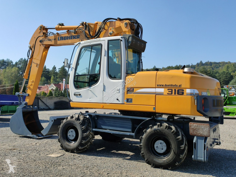 Excavator Liebherr Maszyna po Pełnym...