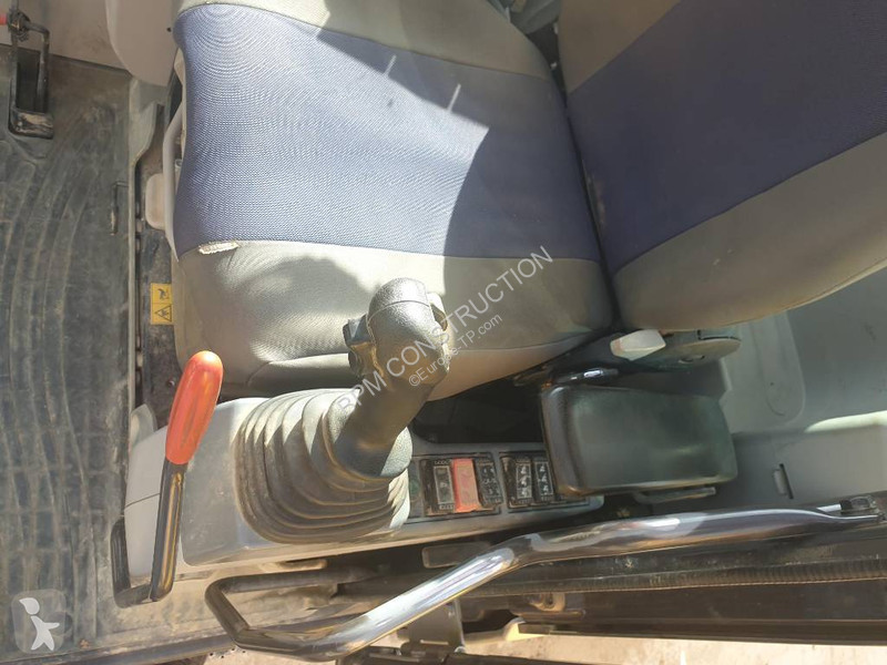 Escavatore Hitachi ZX140W-6