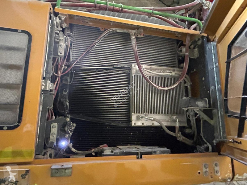 Escavadora Liebherr