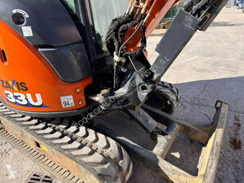 Escavadora Hitachi ZX33U-6 CLR