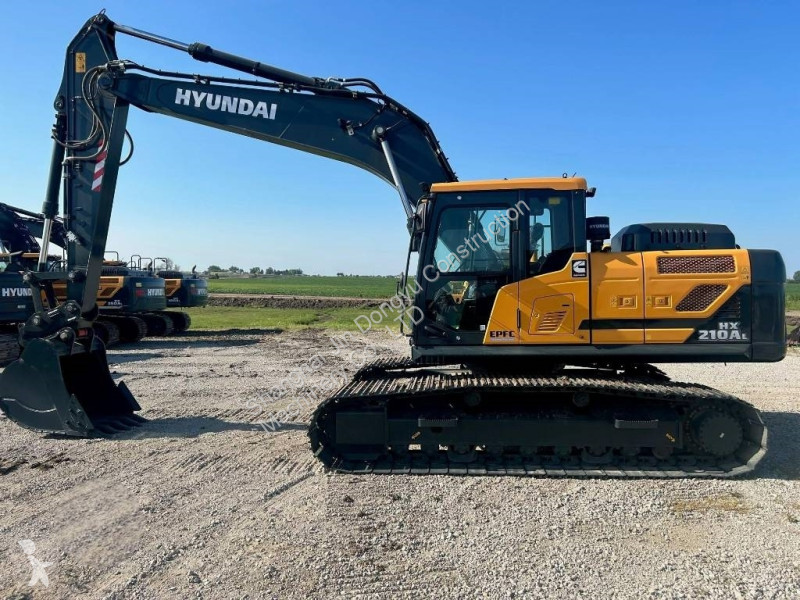 Excavadora Hyundai HX210