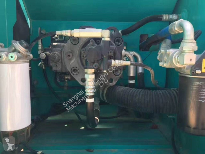 Escavadora Kobelco