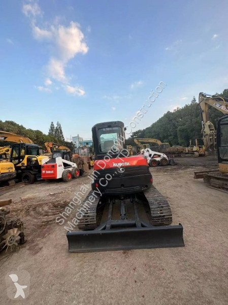 Excavadora Kubota 55-4