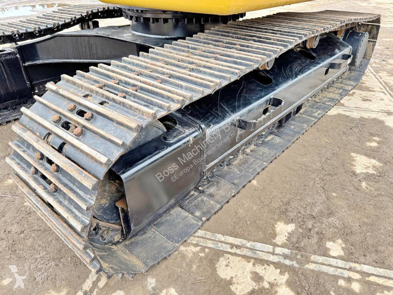 Excavator Caterpillar 320D3 GC - 16 Meter Long...