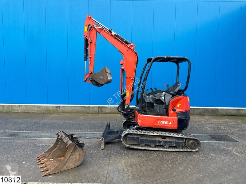 Escavadora Kubota U 36 17,8 kW, 1.794 hours