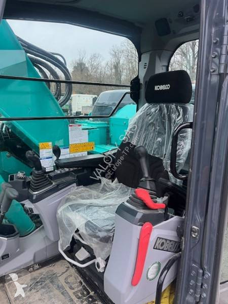 Excavadora Kobelco SK140SRLC-7