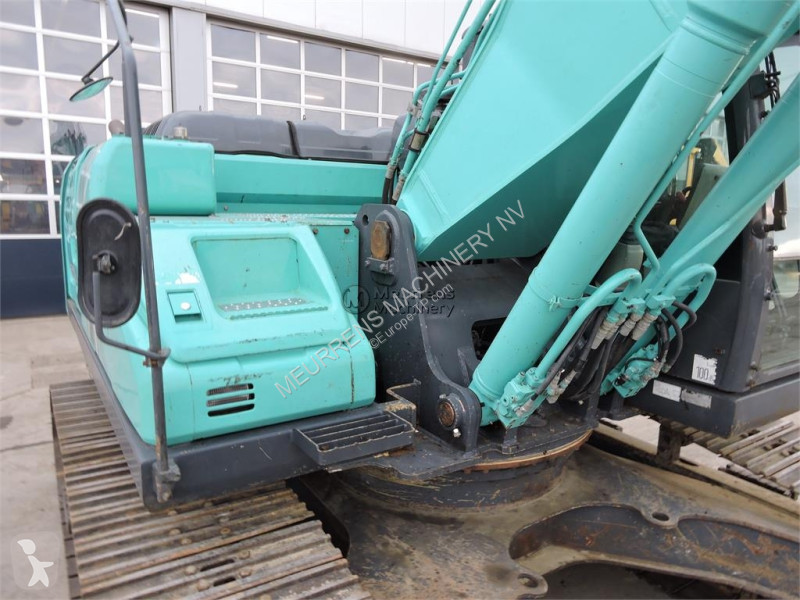 Escavadora Kobelco SK260