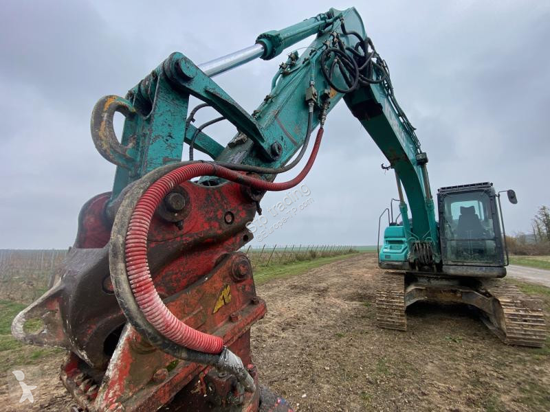 Escavadora Kobelco  SK 180N-10