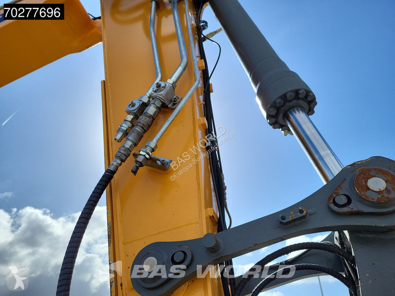 Excavadora Liebherr LC V