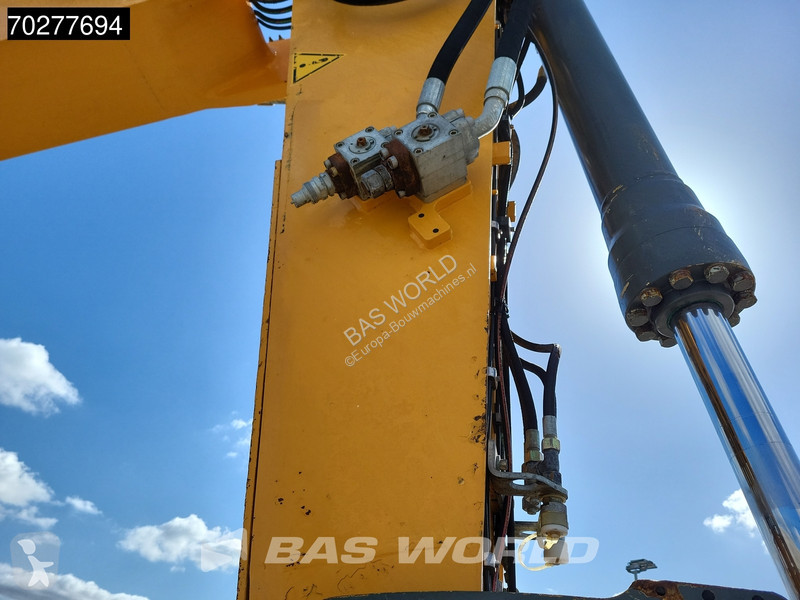 Excavadora Liebherr SHD