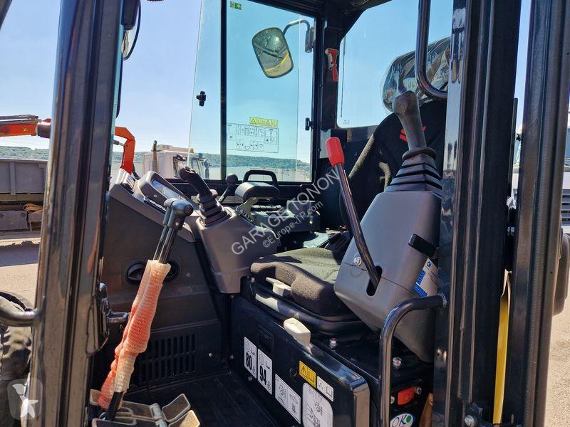 Escavatore Yanmar