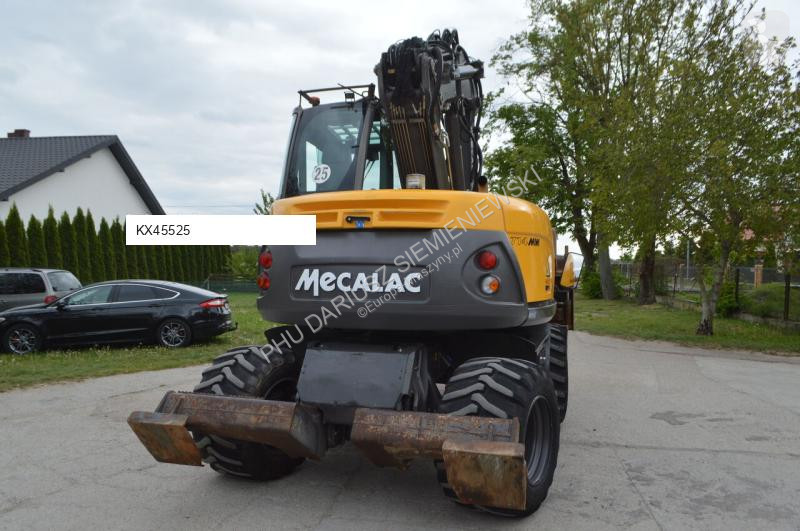 Excavator Mecalac E