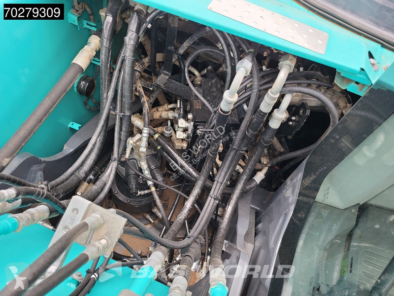 Escavadora Kobelco SK130 LC-11