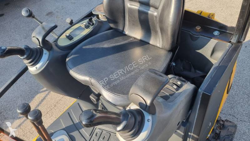 Escavatore JCB