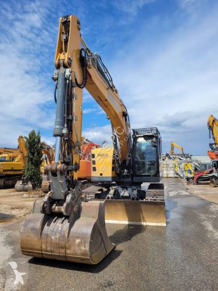 Escavadora Liebherr R926 COMPACT