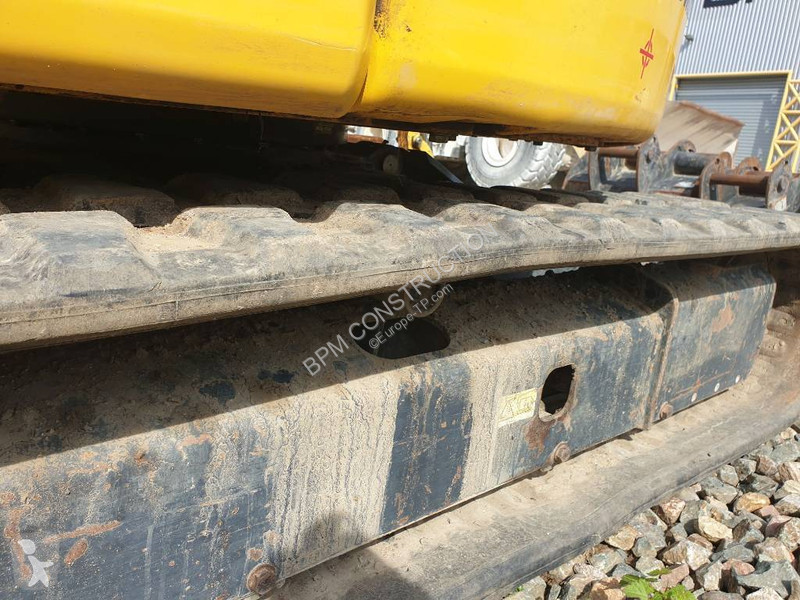Escavadora Komatsu PC55MR-5