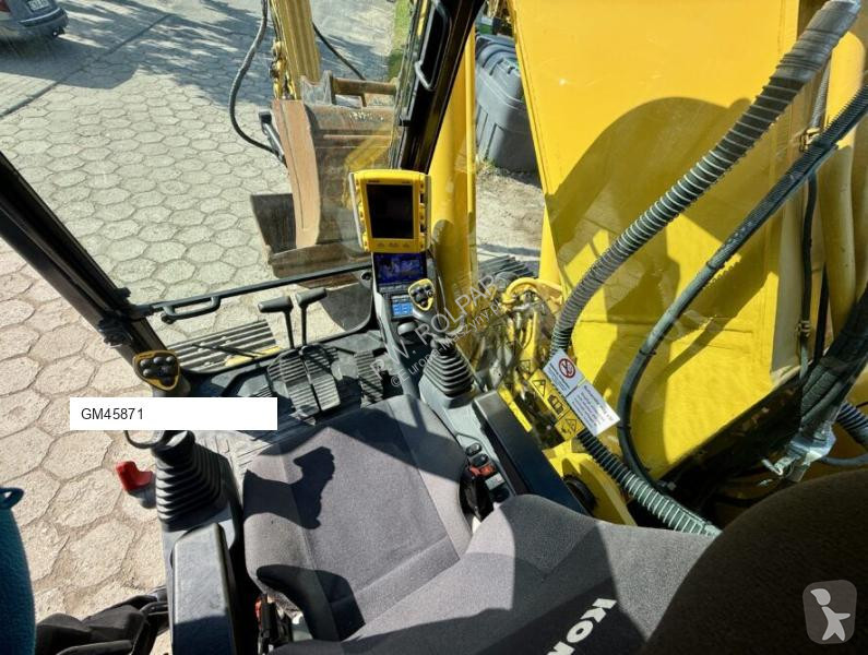 Excavator Komatsu -11 ENGCON 2x buckets