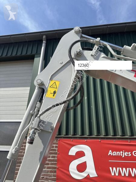 Escavatore Takeuchi Kraan 0 - Gebruikt