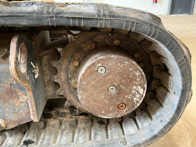 Escavadora Bobcat