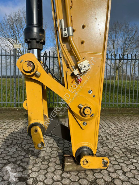 Graafmachine Caterpillar 340 demo 2022 1600...
