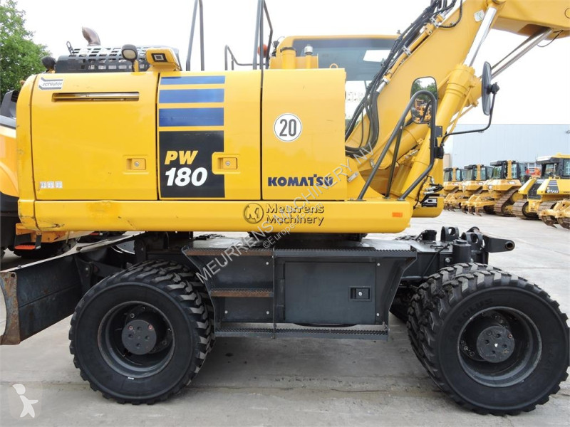جرافة Komatsu -10 German+New tyres
