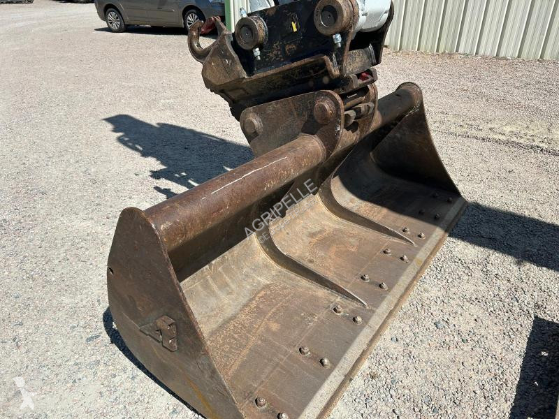Escavadora Takeuchi  TB2150