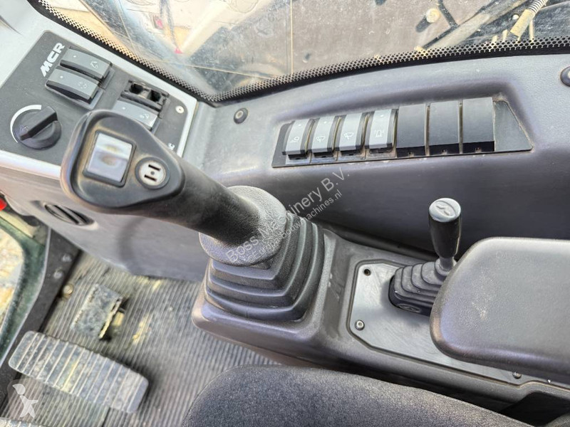 Excavator Mecalac - 6 Attachments Included!...