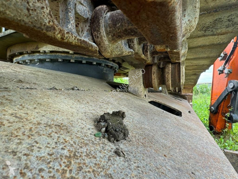 Excavadora Hitachi LC-3