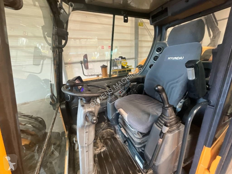 جرافة Hyundai Robex W-9 A