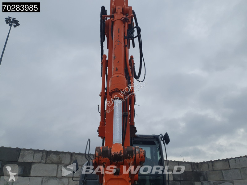 Escavadora Hitachi ZX140W -3 OUTRIGGERS - ROTOTILT