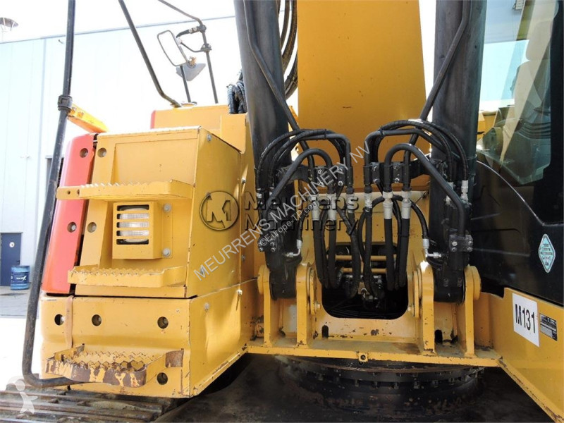 Escavatore Caterpillar
